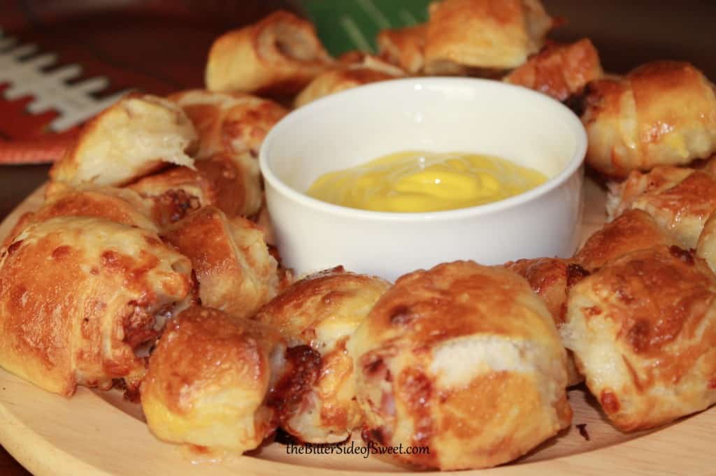 Smoked Ham, Mozzarella and Provolone Cheese Pretzel Bites via thebittersideofsweet Smoked Ham, Mozzarella and Provolone Cheese Pretzel Bites