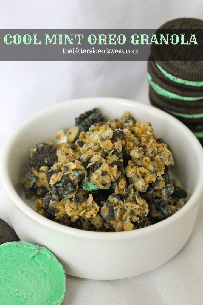 Cool Mint Oreo Granola via thebittersideofsweet.com Cool Mint Oreo Granola