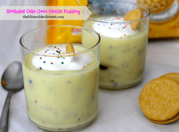 Birthday Cake Oreo Vanilla Pudding via thebittersideofsweet Birthday Cake Oreo Vanilla Pudding via thebittersideofsweet