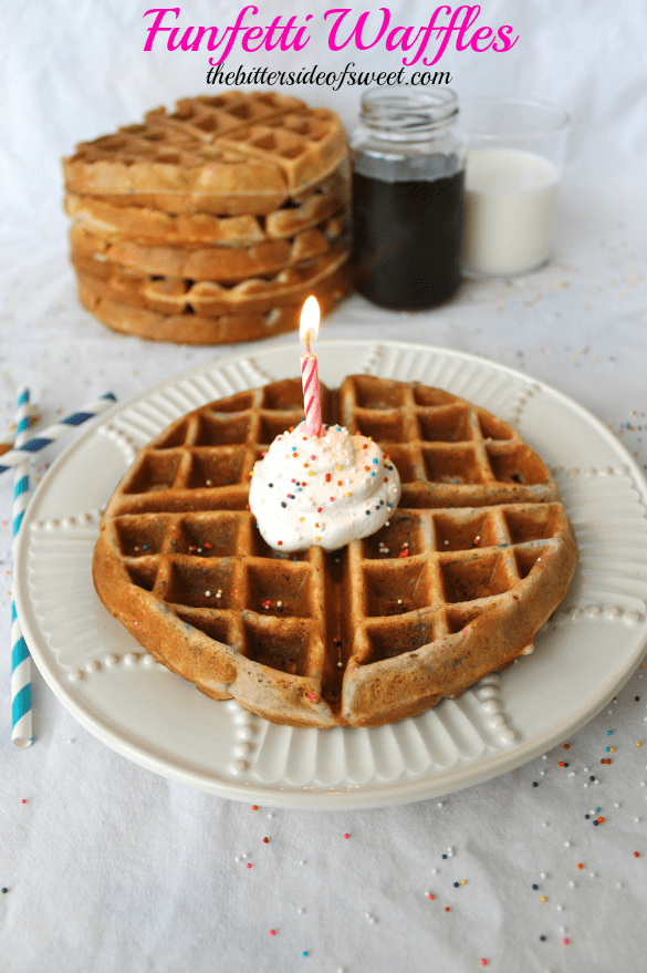 Funfetti Waffles via thebittersideofsweet Funfetti Waffles via thebittersideofsweet