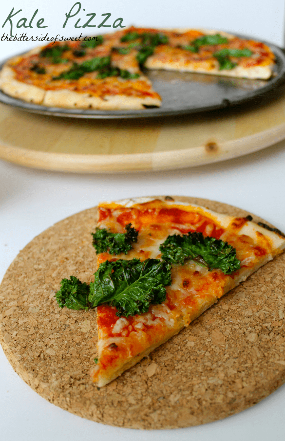 Kale Pizza | thebittersideofsweet.com #healthy #kale #pizza #dinner #redstar Kale Pizza | thebittersideofsweet.com #healthy #kale #pizza #dinner #redstar