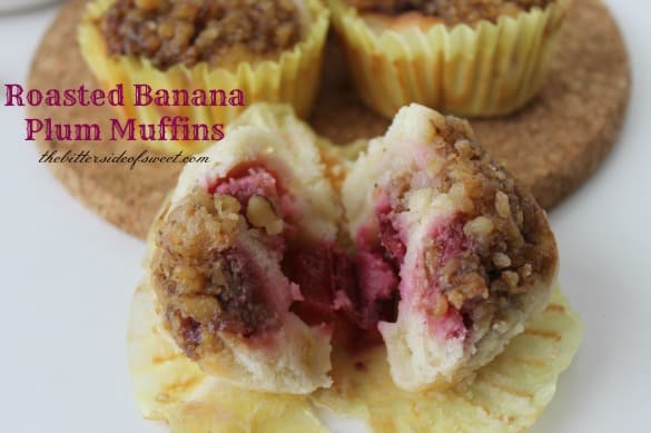 Roasted Banana Plum Muffins | thebittersideofsweet.com #muffins #chobani #bananas Roasted Banana Plum Muffins | thebittersideofsweet.com #muffins #chobani #bananas