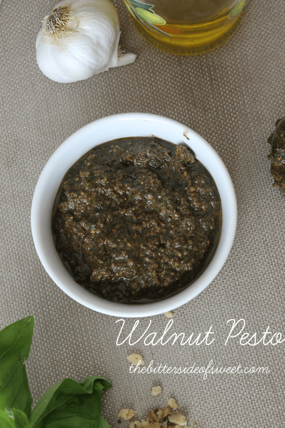 Walnut Pesto | thebittersideofsweet.com #italian #walnuts #pesto Walnut Pesto | thebittersideofsweet.com #italian #walnuts #pesto