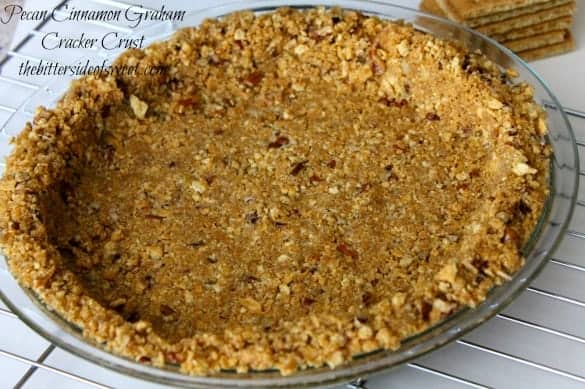 Pecan Cinnamon Graham Cracker Crust |thebittersideofsweet.com Pecan Cinnamon Graham Cracker Crust |thebittersideofsweet.com