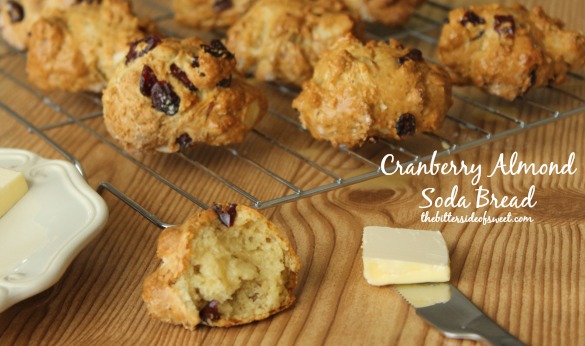 Cranberry Almond Soda Bread | thebittersidefosweet.com #luckoftheirishweek Cranberry Almond Soda Bread | thebittersidefosweet.com #luckoftheirishweek