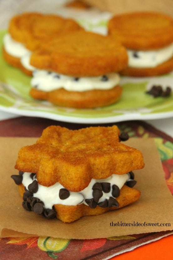 Pumpkin Roll Whoopie Pies