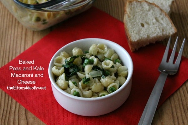 Give kids (and adults!) the cheesy taste they crave. Baked Pease and Kale Macaroni and Cheese | thebittersideofsweet.com #sponsored #macnator Give kids (and adults!) the cheesy taste they crave. Baked Peas and Kale Macaroni and Cheese | thebittersideofsweet.com #sponsored #macnator