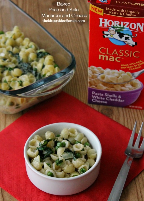 Give kids (and adults!) the cheesy taste they crave. Baked Pease and Kale Macaroni and Cheese | thebittersideofsweet.com #sponsored #macnator Give kids (and adults!) the cheesy taste they crave. Baked Peas and Kale Macaroni and Cheese | thebittersideofsweet.com #sponsored #macnator