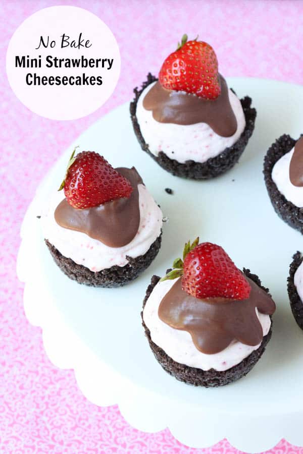 No-Bake-Mini-Strawberry-Cheesecakes_