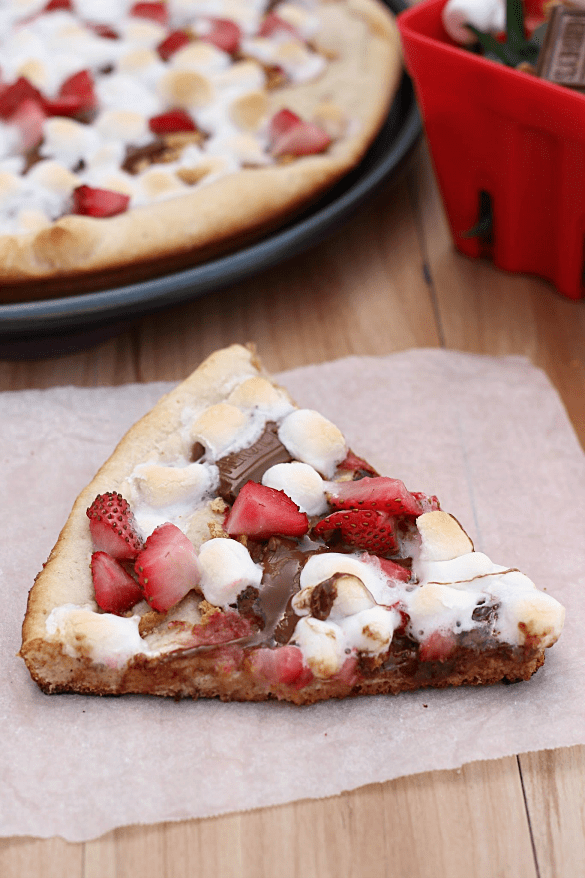 Strawberry S'mores Pizza4
