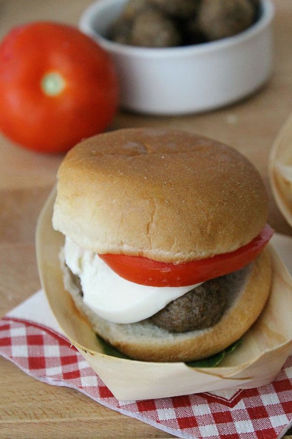 Italian Meatball Sliders - The Bitter Side of Sweet #BackYourSnack #ad