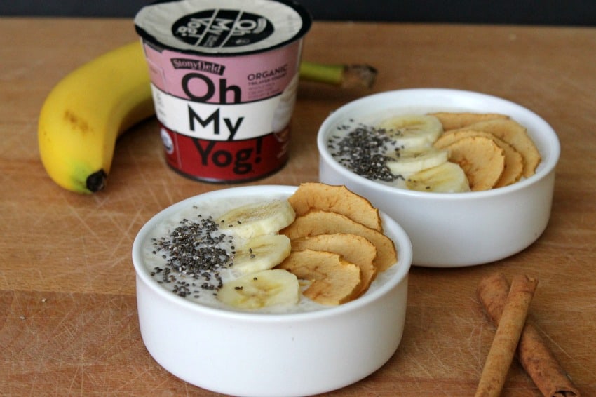 Apple Cinnamon Smoothie Bowl - The Bitter Side of Sweet #sponsored