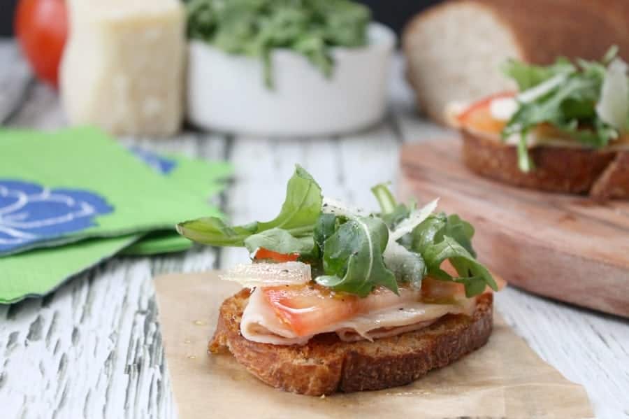 Whole Wheat Smoked Turkey Bruschetta - The Bitter Side of Sweet #OscarMayerNatural #sponsored