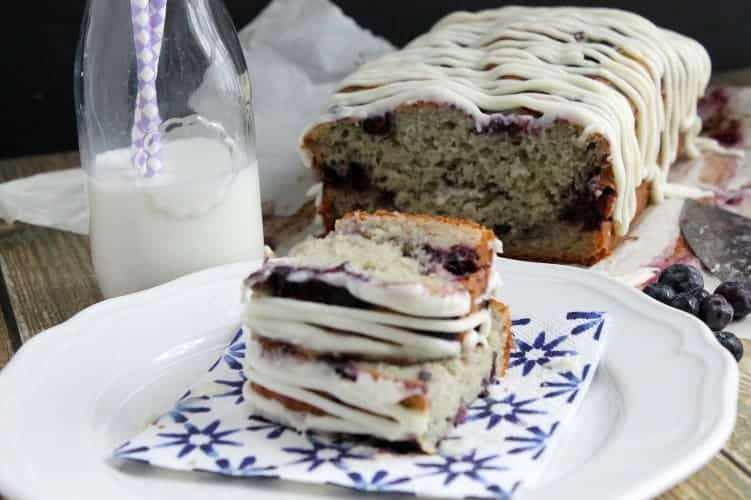 Gluten Free Blueberry Yogurt Cake | The Bitter Side of Sweet