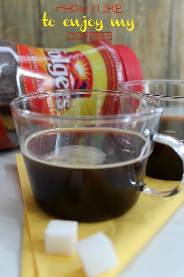 How I Like to Enjoy My Coffee! | The Bitter Side of Sweet #sponsored
