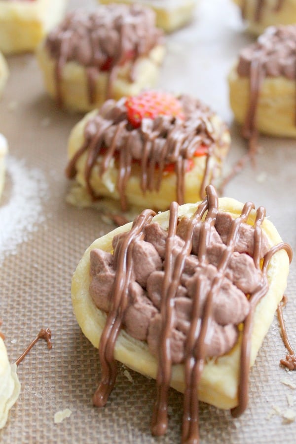Chocolate Covered Strawberry Tarts | The Bitter Side of Sweet