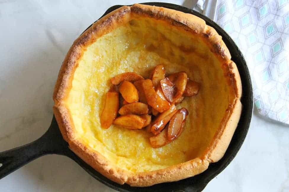 Caramel Apple Dutch Baby | The Bitter Side of Sweet #ad #sponsored #apple Caramel Apple Dutch Baby