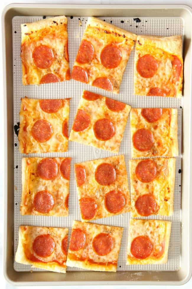 Puff Pastry Pepperoni Pizza | The Bitter Side of Sweet #pizza #puffpastry Puff Pastry Pepperoni Pizza
