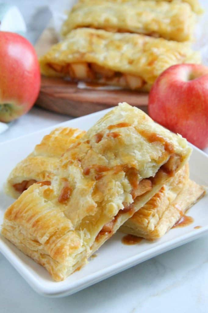 Puff Pastry Apple Slab Pie is the stuff dreams are made of. Easier than just about any other apple pie there is! Perfect for apple season! | The Bitter Side of Sweet #apples #puffpastry #dessert #fallbaking Puff Pastry Apple Slab Pie