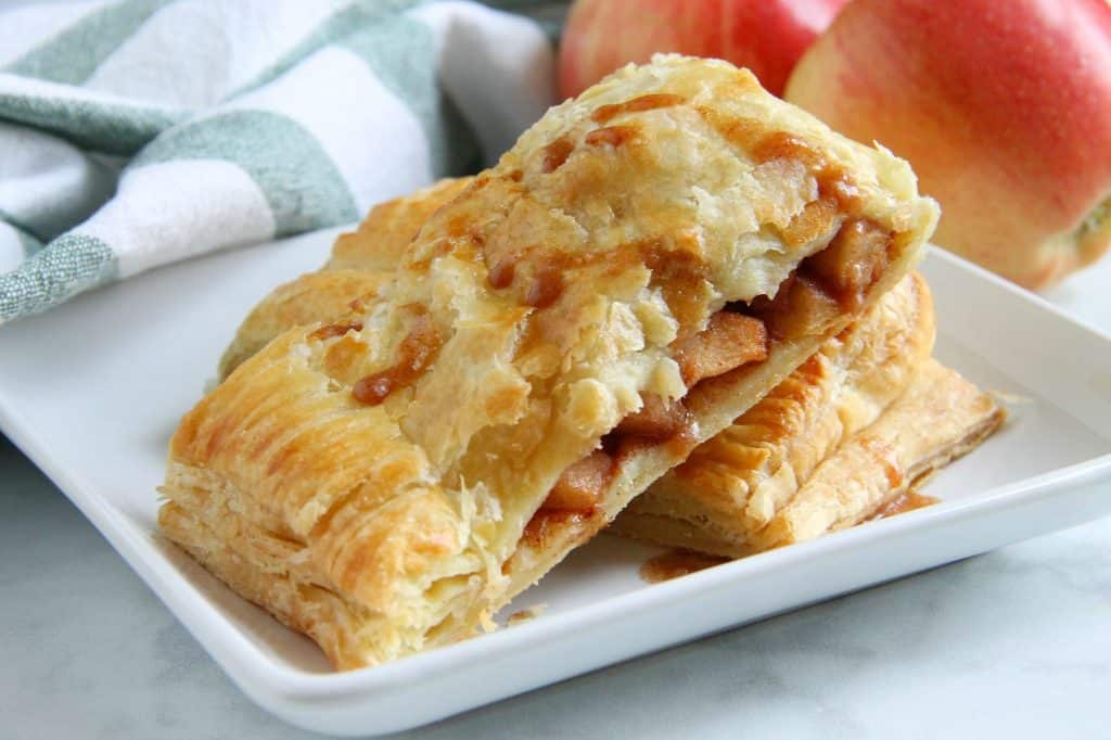 Puff Pastry Apple Slab Pie is the stuff dreams are made of. Easier than just about any other apple pie there is! Perfect for apple season! | The Bitter Side of Sweet #apples #puffpastry #dessert #fallbaking Puff Pastry Apple Slab Pie