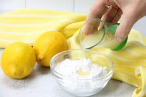 Lemon Chia Muffins powdered sugar with lemon
