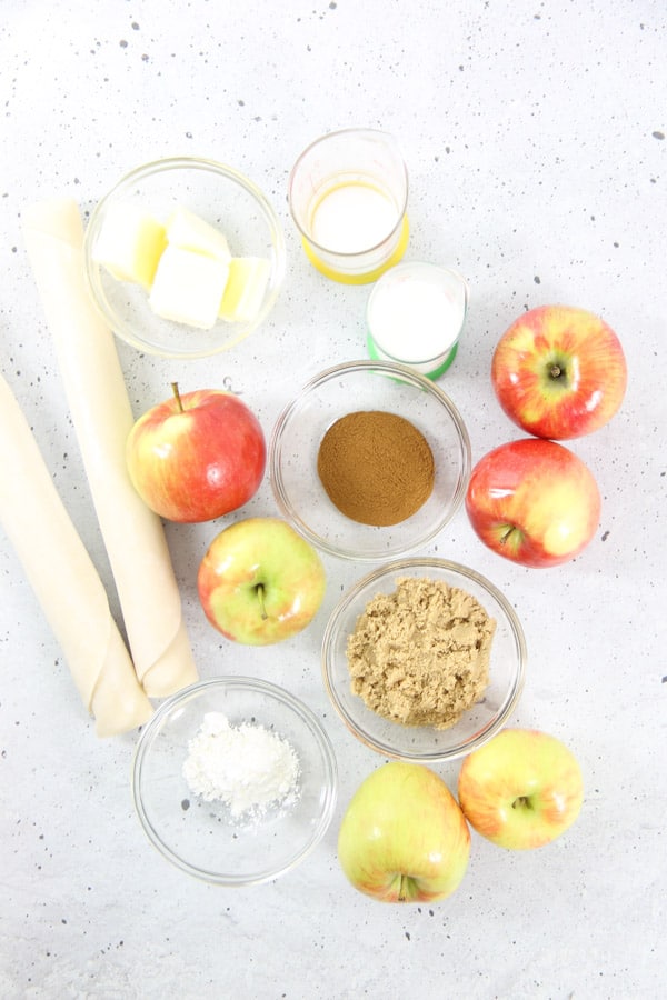 Simple Apple Pie Ingredients in bowls