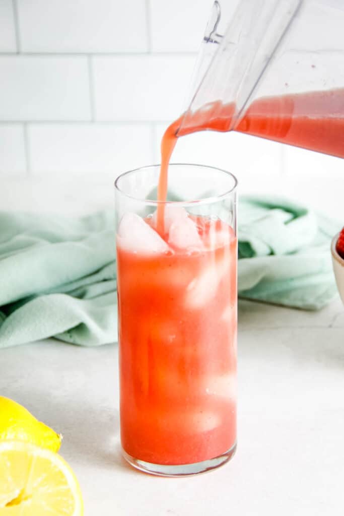 Refreshing Strawberry Black Tea Lemonade will be your new, favorite summer drink! With 5 ingredients, this will surely quench your thirst!