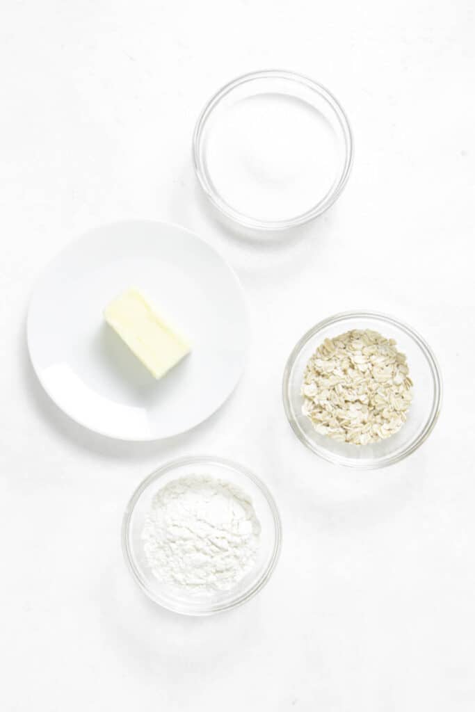 Topping for muffins in glass bowls.