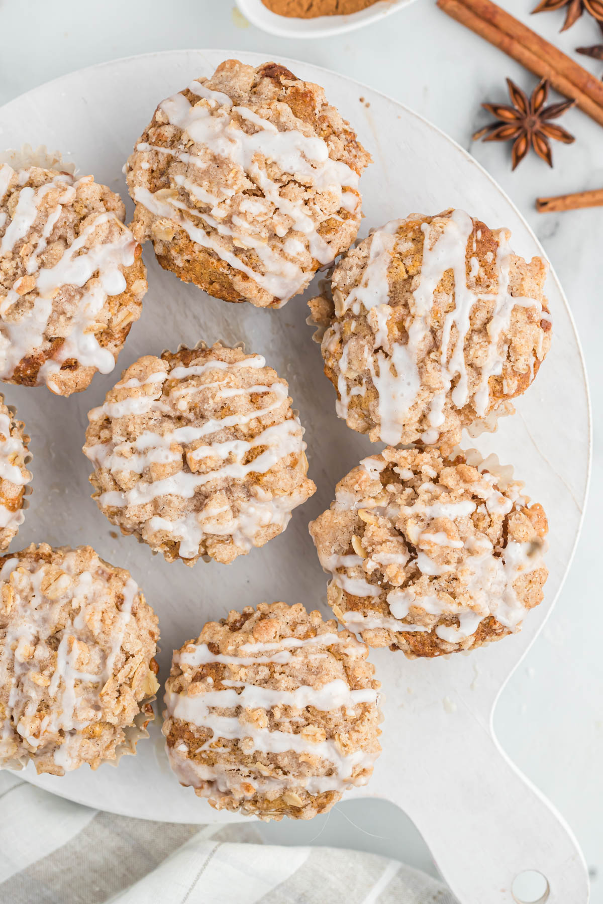 A delicious way to start the day is with these Apple Cinnamon Oatmeal Muffins. They are moist, slightly sweet and full of flavor! how to make apple cinnamon oatmeal muffins