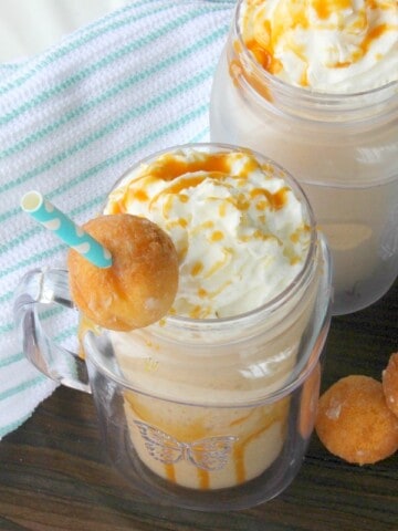 Salted Caramel Donut Holes Frappe | The Bitter Side of Sweet #ad #FrappeYourWay